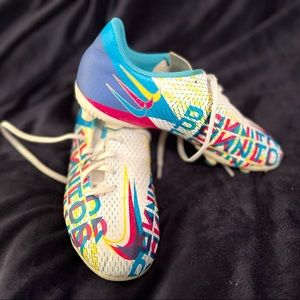 Nike Phantom GT 3D Elite FG Soccer Cleats. Youth size 2.5